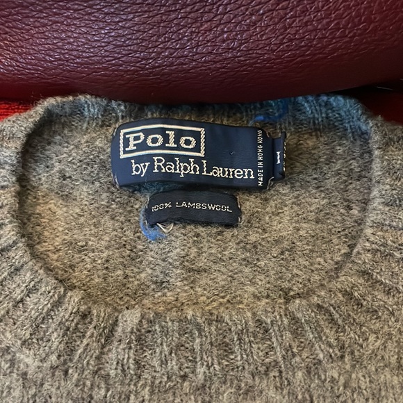 Sweaters - Picture 12 of 15